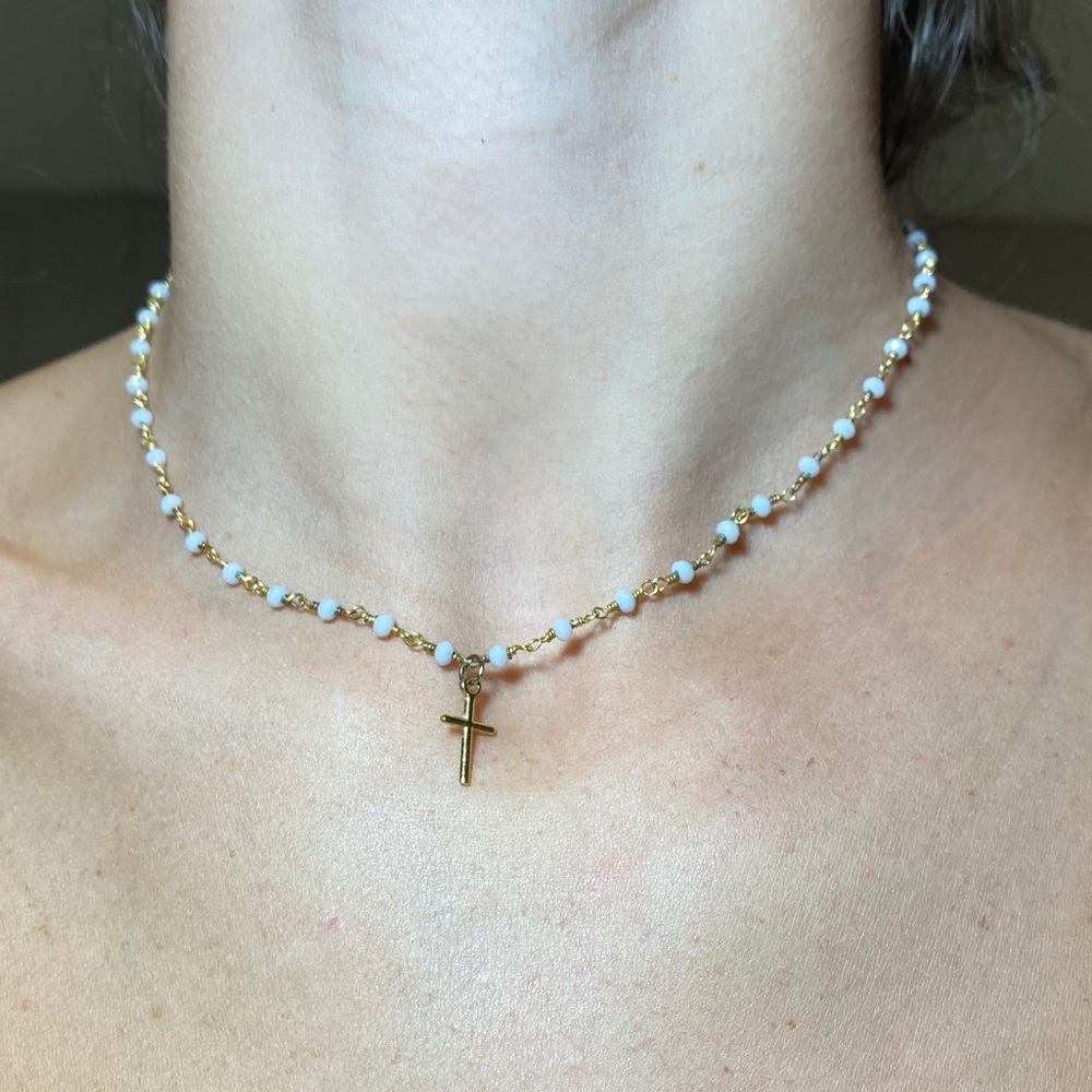 Cross Dainty Classy Chocker